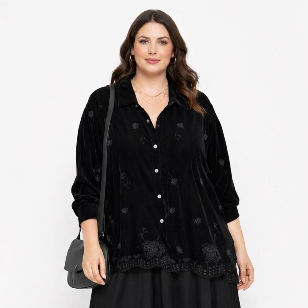 Vintage 90s y2k Black Velvet Button Down embroidered top whimsigoth witchy 3X/4X